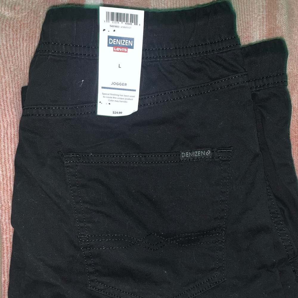 Black joggers